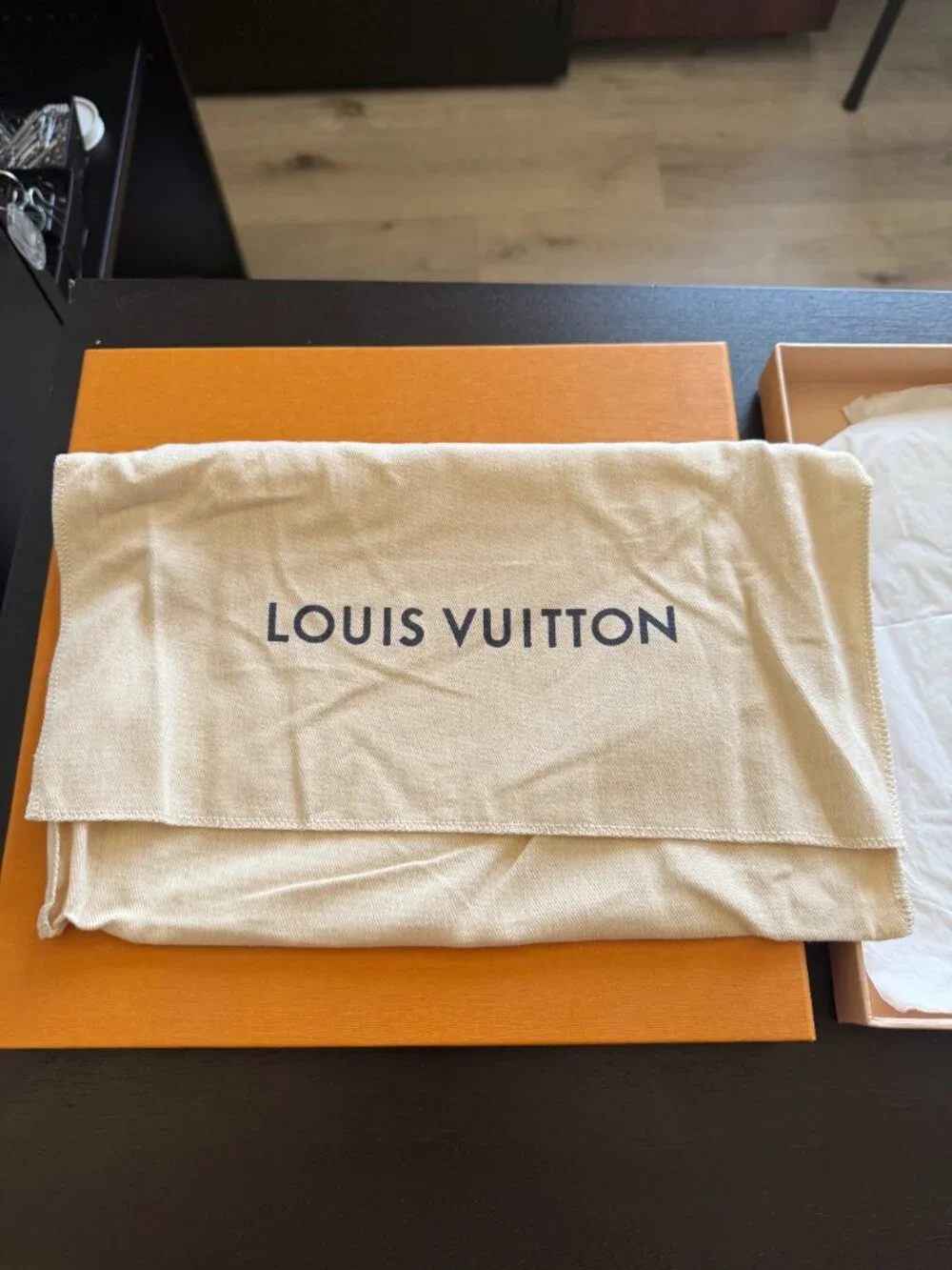 Authentic Louis Vuitton Empty Pull-Out Box 10.5x10.5x1.5